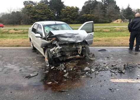 Mujer alcoholizada conducía en contramano en la Ruta 226 y chocó de