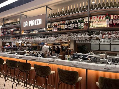 Much-anticipated 25,000-sq.ft. Italian grocery store opens in Toronto