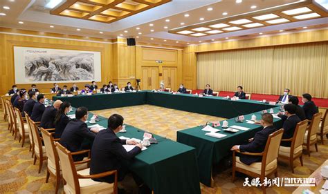 徐麟在审议全国人大常委会工作报告时说 深入贯彻习近平总书记关于坚持和完善人民代表大会制度的重要思想 努力开创新时代贵州人大工作新局面 头条 铜仁市纪委监委网站