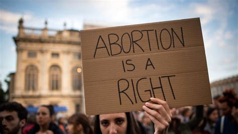 Giornata Dell Aborto Libero E Sicuro La Cgil Pochi Medici Non