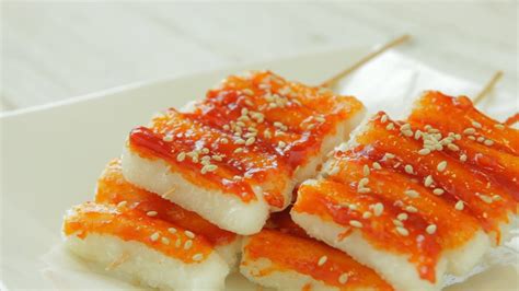 [korean Food] Spicy Skewered Rice Cake Tteok Ggochi 떡꼬치 Youtube