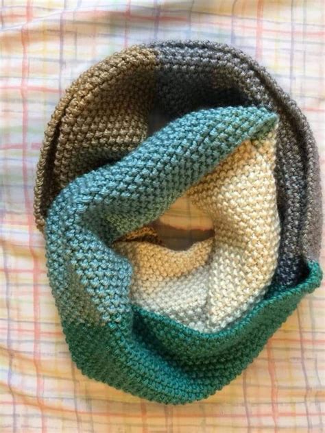 Pin By Luliporta On Scialli E Sciarpe In 2024 Infinity Scarf Knitting