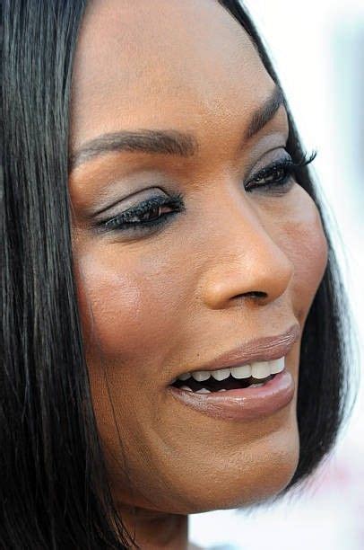 Pin By Maty Cise On Angela Bassett Angela Bassett Makeup Angela