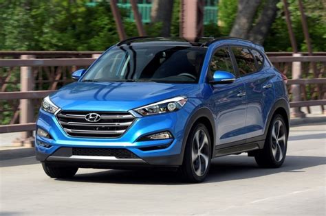 2017 Hyundai Tucson Pictures - 104 Photos | Edmunds