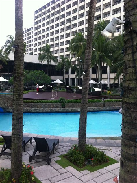 Reviews of SoChill - Sofitel Philippine Plaza Manila, CCP Complex ...