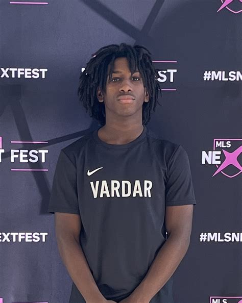 Kevin Whitlow, University Of Detroit-Jesuit | Prep Soccer