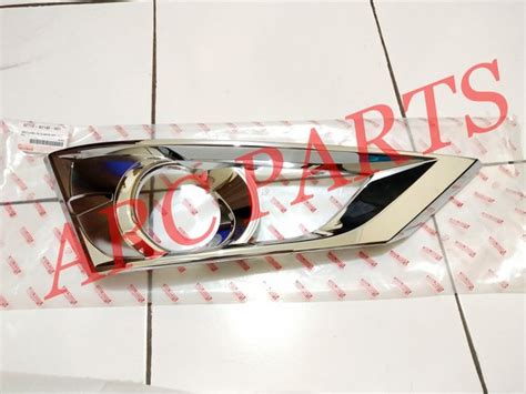 Jual Cover Foglamp Ring Fog Lamp Chrome Garnis Daihatsu Sigra Kanan Rh