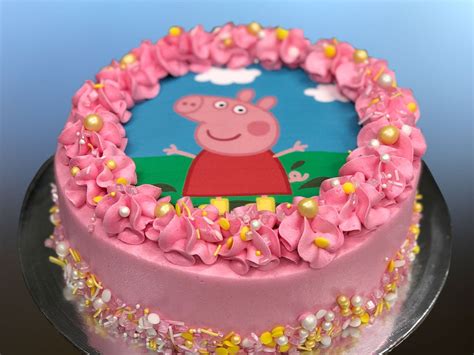 Peppa Pig Cake – The Cake People