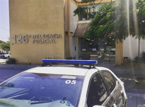 Homem De Anos Assassinado A Tiros Em Cabo Frio Cic Not Cias