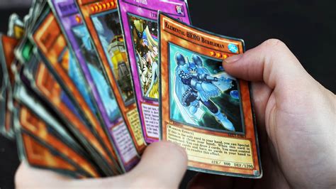 4 Ways To Shuffle Yu‐gi‐oh Cards Wikihow