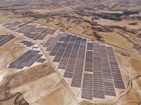 Q Energy Vende Una Cartera Solar De Mw En Espa A