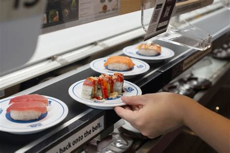 KURA REVOLVING SUSHI BAR - Updated January 2025 - 347 Photos & 131 ...