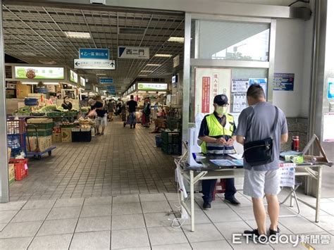 環南市場攤商買「居家快篩」確診！ 陳時中謝謝他：警覺性非常高 Ettoday生活新聞 Ettoday新聞雲