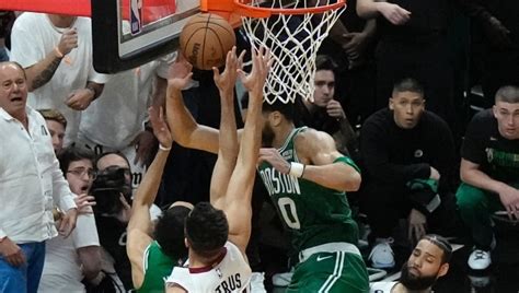 Nba Derrick White Scores Buzzer Beater Celtics Force Game 7 Vs Heat