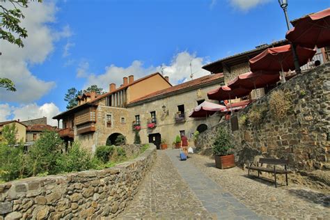 Foto Centro Hist Rico Potes Cantabria Espa A