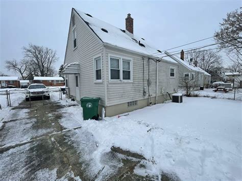 28102 Maplewood Street Garden City Mi 48135 Mls 24004326 Properties