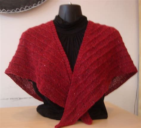 Triangle Shawl Free Pattern – Catalog of Patterns