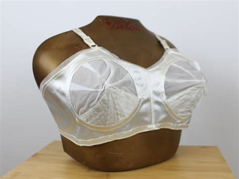 Rare 1950 S Vintage Satin Torpedo Bra By Astra Dead Stock Vintage Bullet Bra Pointed Bra