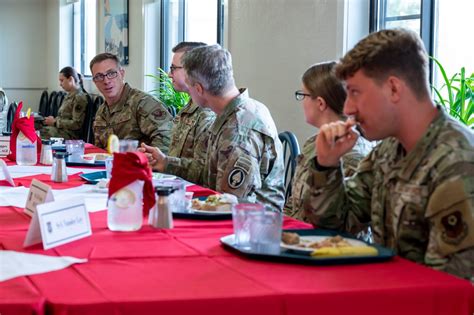 DVIDS Images USSOCOM Commander Visits Hurlburt Field Image 18 Of 18