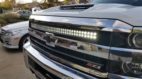 40 Led Light Bar In Grill 2015 2019 Silverado And Sierra Hd Mods Gm