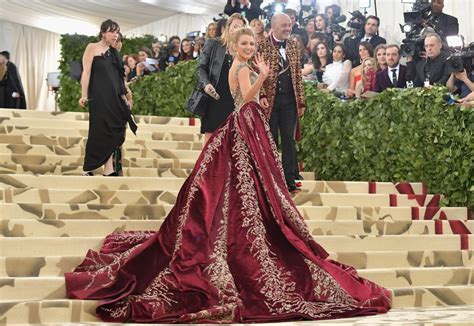 Blake Lively At The 2018 Met Gala Popsugar Celebrity Photo 2