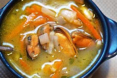 Zuppa Di Pesce Senza Spine La Ricetta Da Leccarsi I Baffi