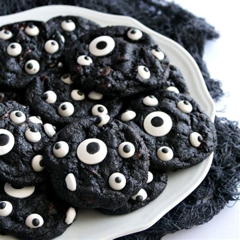 10 Spooky Dessert Recipes For Halloween Fabfitfun