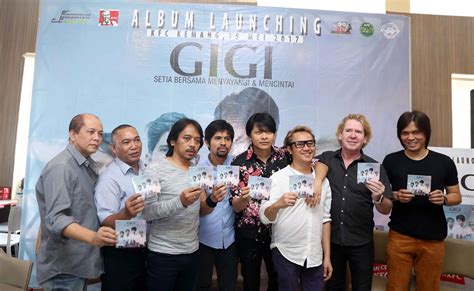 Gigi Suguhkan Lagu Di Album Religi Ke Entertainment Fimela