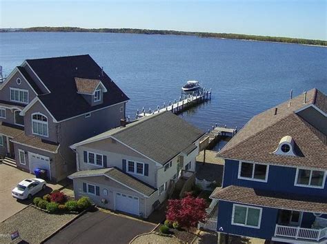 Waterfront - Toms River NJ Waterfront Homes For Sale - 76 Homes | Zillow