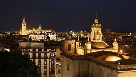 Salir De Noche En Sevilla Zonas De Movida Y Marcha En Sevilla Donde