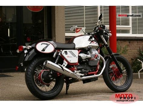 Moto Guzzi V7 Racer 2011 Specs and Photos