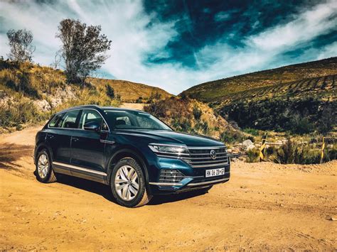 The All New Volkswagen Touareg First Drive Impression Buying A Car