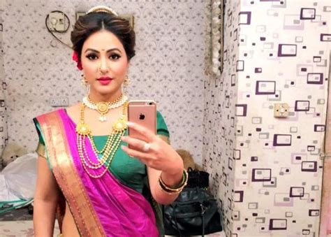 Yeh Rishta Kya Kehlata Hai Actress Hina Khan Aka Akshara Gets Emotional