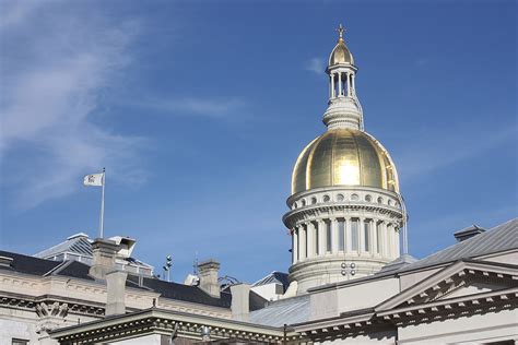 Showdown looms over NJ State House vax mandate