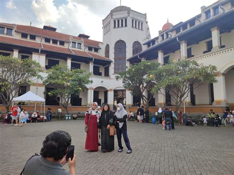 Dilengkapi Beragam Wahana Lawang Sewu Digandrungi Wisatawan Berita