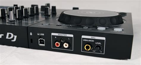 Test: Pioneer DDJ-400 - AMAZONA.de