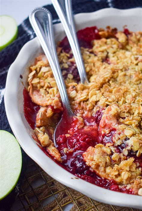 Blackberry And Apple Crumble The Jam Jar Kitchen