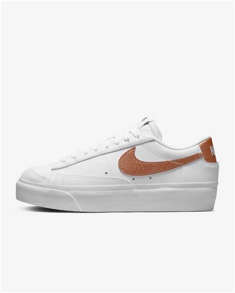 Nike Blazer Low Platform Women's Shoes. Nike SA