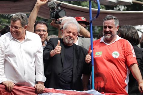 Datafolha Consideram Justa Soltura Do Ex Presidente Lula Metr Poles