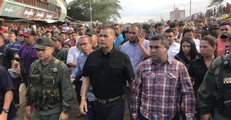 Tras Los Cabecillas Prieto Ordena Desmontar Tarantines Y Poner Orden