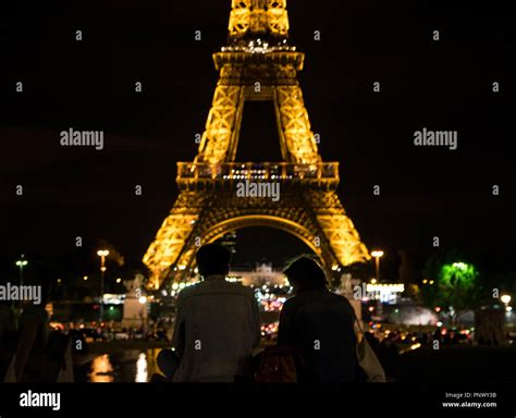 Romantic dinner near the Eiffel Tower Stock Photo - Alamy