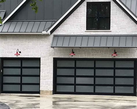 Your Door to a New Garage Aesthetic - Contractor Advantage