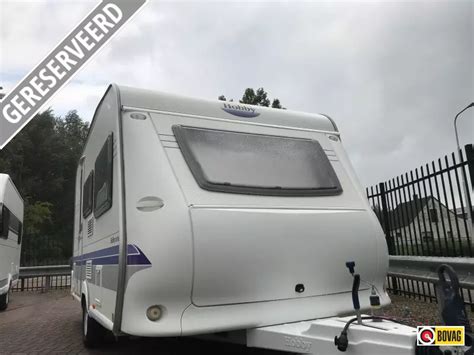 Hobby Luxe 400 SF Voortent Fietsenrek Bij BOVU Caravancentrum Te