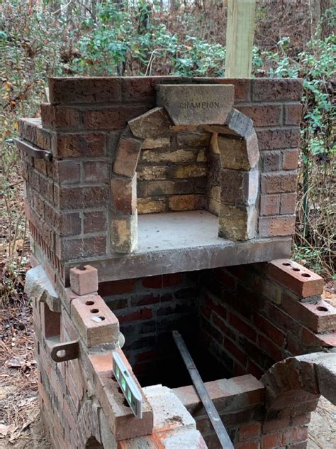 Traditional Brick Forge In 2021 Blacksmithing Blacksmith Forge Brick