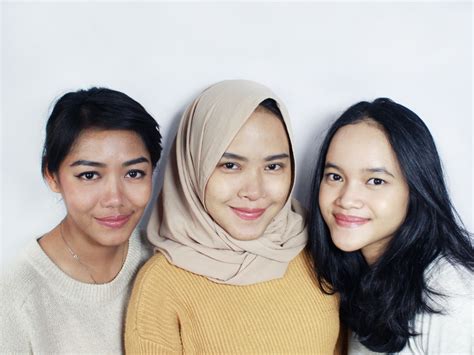 Sedang Mencari Lipstik Nude Ini Rekomendasi Lipstik Nude Yang Cocok