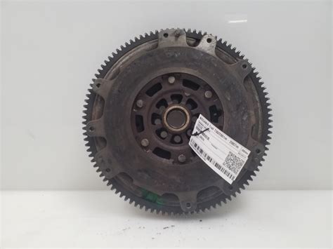 Used Nissan X Trail Clutch Flywheel 12310