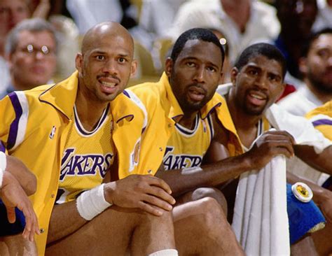 showtime lakers forum blue  gold