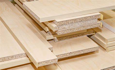 Les différents types de bois pour bricoler Guide complet pour choisir