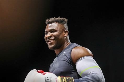 Francis Ngannou La Conqu Te De La Ceinture De Champion Du Monde De