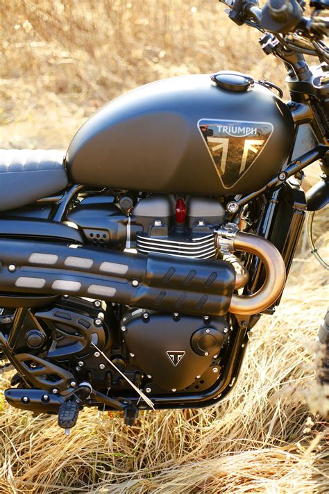 Modified Triumph Scrambler 1200 Xe Spices Things Up With Custom Flair